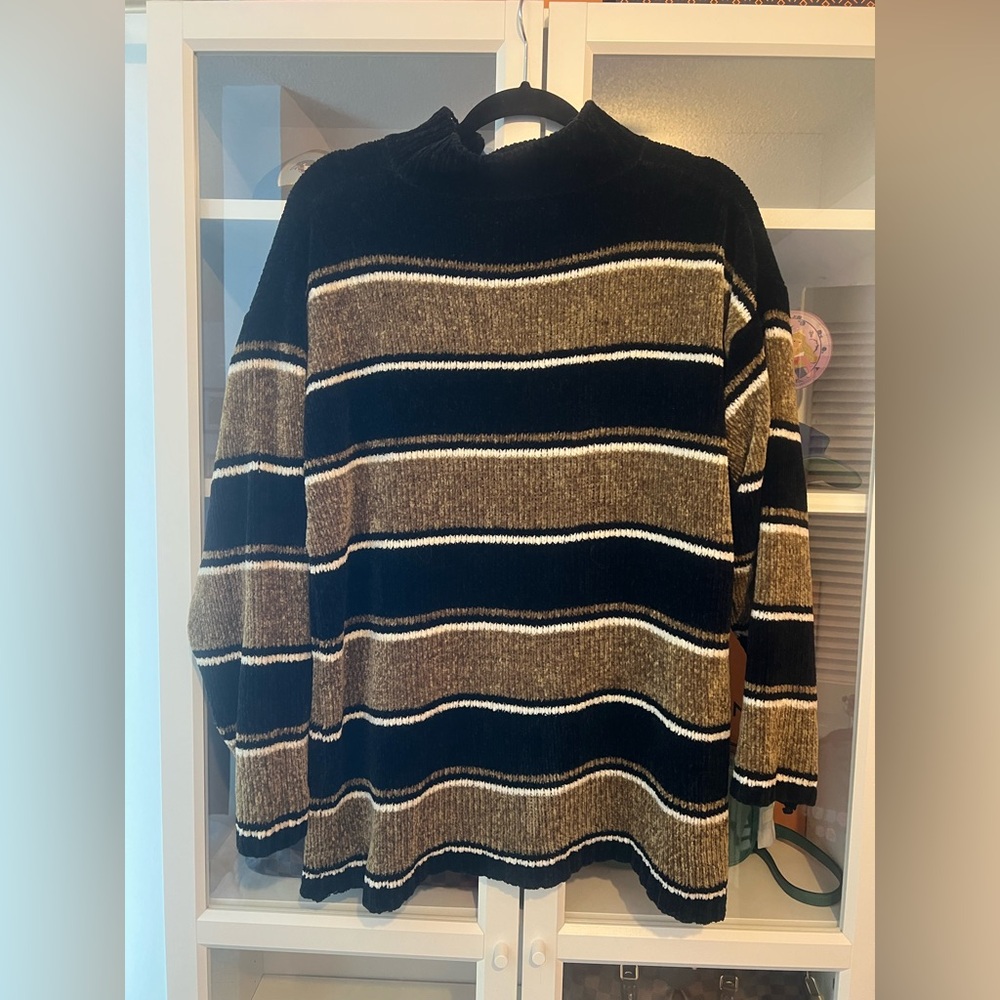Vintage Cabin Creek Mock Neck Sweater